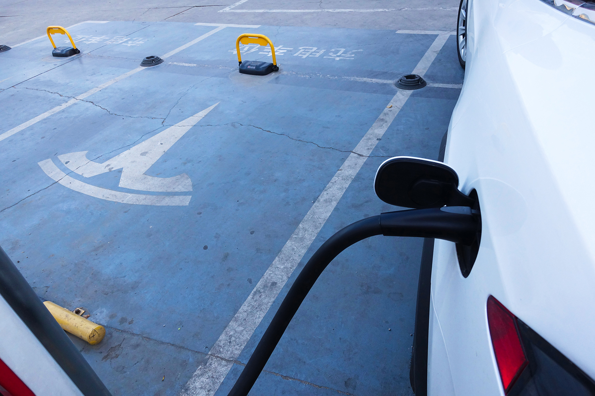 配资:证券公司好吗-中信证券：预计汽车消费潜力在政策刺激下将继续释放