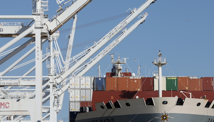 财经:定向增发配资-【专访】邓子梁：美元霸权是导致美国制造业空心化的深层原因