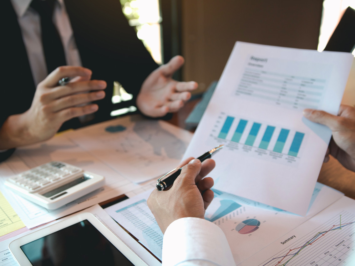 配资:网下申购新股-煌上煌2024年营收17.39亿元、毛利率增至32.95%，品牌 数字化驱动价值长效动能